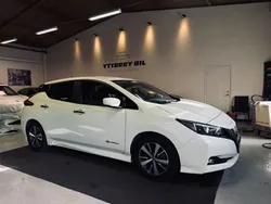 Vit Begagnad 2018 Nissan Leaf SV Halvkombi | 129 900 kr (Marknadspris)