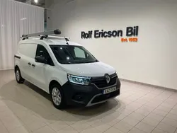 Vit Begagnad 2024 Renault Kangoo Minibuss | 329 500 kr (Marknadspris)