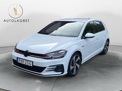 Vit Begagnad 2018 VW Golf VII GTI Halvkombi | 229 900 kr (Marknadspris)