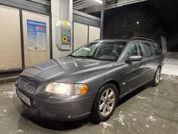 Begagnad 2005 Volvo V70 Kombi | 35 500 kr (Lite dyr)