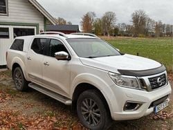 Vit Begagnad 2016 Nissan Navara Pickup | 235 000 kr (Marknadspris)