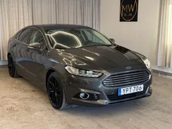 Grå Begagnad 2019 Ford Mondeo Halvkombi | 189 900 kr (Marknadspris)