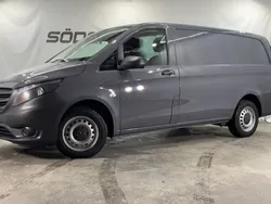 Grå Begagnad 2021 Mercedes Vito Minibuss | 259 900 kr