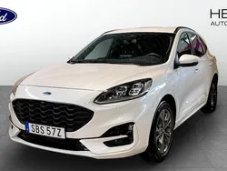 Vit (white) Begagnad 2020 Ford Kuga ST-Line SUV | 237 000 kr (Marknadspris)