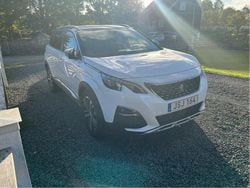 Vit Begagnad 2018 Peugeot 5008 GTi Minibuss | 235 000 kr (Marknadspris)