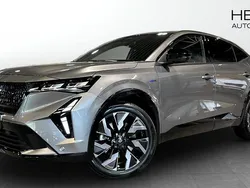 Grå (grey) Ny 2025 Renault Rafale Esprit Alpine SUV | 578 800 kr (Marknadspris)