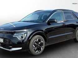 Svart (black) Begagnad 2022 Kia e-Niro Advance SUV | 289 900 kr (Marknadspris)