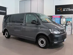 Grå Begagnad 2019 VW Caravelle Trendline Minibuss | 329 900 kr (Lite dyr)
