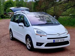 Vit Begagnad 2010 Citroën Grand C4 Picasso Minibuss | 40 500 kr (Marknadspris)