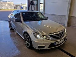 Grå Begagnad 2010 Mercedes E63 AMG AMG Sedan | 329 000 kr (Marknadspris)