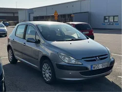 Grå Begagnad 2005 Peugeot 307 Halvkombi | 6 500 kr (Superpris)