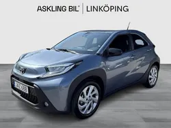 Grå Begagnad 2024 Toyota Aygo Comfort Halvkombi | 184 000 kr (Marknadspris)