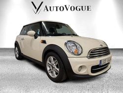 Vit Begagnad 2013 Mini Cooper D Halvkombi | 94 900 kr (Marknadspris)