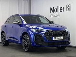 Blå (ultrablå metallic) Ny 2025 Audi Q5 S-Line SUV | 781 200 kr