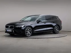 Svart Begagnad 2020 Volvo V60 Momentum Kombi | 269 000 kr (Bra pris)