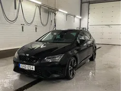 Svart Begagnad 2014 Cupra Leon Halvkombi | 172 500 kr (Dyr)