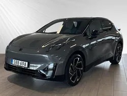 Grå Begagnad 2024 Lynk & Co 02 SUV | 439 900 kr