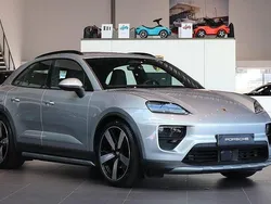 Silver Begagnad 2024 Porsche Macan SUV | 895 000 kr (Superpris)