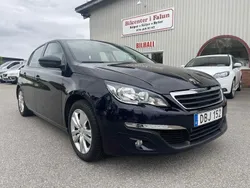 Mörkblå Begagnad 2013 Peugeot 308 Active Halvkombi | 79 900 kr (Marknadspris)