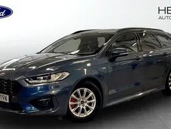 Blå (blue) Begagnad 2022 Ford Mondeo ST-Line Kombi | 269 000 kr (Marknadspris)