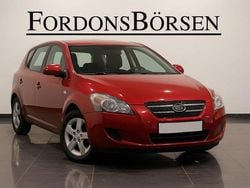 Röd Begagnad 2007 Kia Ceed Comfort Halvkombi | 39 000 kr (Bra pris)