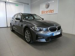 Grå Begagnad 2021 BMW 330e Sport Line Kombi | 329 900 kr (Marknadspris)
