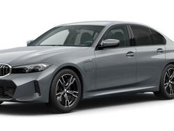 Grå Begagnad 2024 BMW 330e Comfort Edition Sedan | 646 300 kr