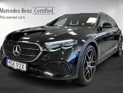Svart Begagnad 2024 Mercedes E300 Kombi | 739 000 kr