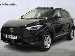 Svart Begagnad 2021 MG ZS Sedan | 204 900 kr (Superpris)