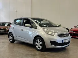 Mörkgrå (silver) Begagnad 2010 Kia Venga EX Halvkombi | 44 999 kr (Marknadspris)