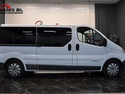 Vit Begagnad 2008 Renault Trafic Minibuss | 79 900 kr (Marknadspris)