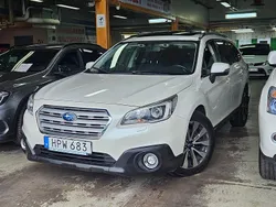 Vit Begagnad 2014 Subaru Outback SUV | 69 999 kr (Lite dyr)