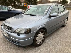 Grå Begagnad 2003 Opel Astra Halvkombi | 19 500 kr (Lite dyr)