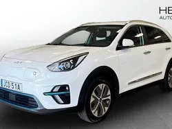Vit (white) Begagnad 2022 Kia e-Niro Advance SUV | 269 900 kr (Bra pris)