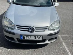 Silver Begagnad 2005 VW Golf IV Trendline Halvkombi | 39 000 kr (Marknadspris)