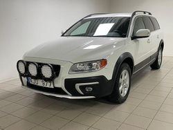 Vit Begagnad 2013 Volvo XC70 Business Edition SUV | 99 000 kr (Marknadspris)