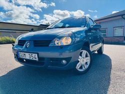 Blå Begagnad 2008 Renault Clio R.S. Halvkombi | 22 900 kr (Marknadspris)