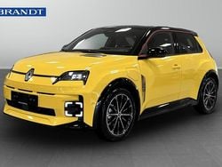 Gul Ny 2025 Renault R5 Iconic Halvkombi | 445 500 kr (Marknadspris)