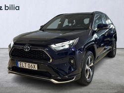 Blå Begagnad 2022 Toyota RAV4 Hybrid Active SUV | 384 900 kr (Marknadspris)