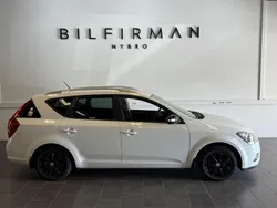 Vit Begagnad 2010 Kia Ceed Sportswagon EX Kombi | 64 900 kr (Bra pris)