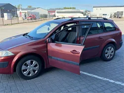 Röd Begagnad 2004 Renault Mégane GrandTour Kombi | 16 500 kr (Bra pris)
