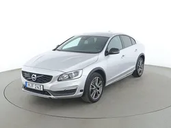 Silver Begagnad 2015 Volvo S60 CC Summum Sedan | 234 000 kr (Marknadspris)
