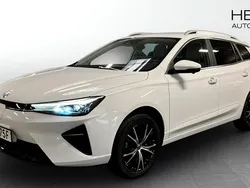 Vit (white) Begagnad 2022 MG MG5 EV Luxury Kombi | 229 900 kr (Bra pris)