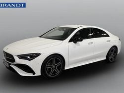 Vit Begagnad 2024 Mercedes CLA200 AMG Sportkupé | 379 000 kr (Lite dyr)