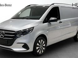 Silver Ny 2024 Mercedes Vito Minibuss | 649 875 kr (Marknadspris)