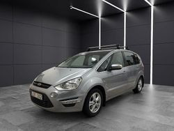 Grå Begagnad 2011 Ford S-MAX Business Edition Minibuss | 89 900 kr (Marknadspris)