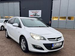 Vit Begagnad 2013 Opel Astra Kombi | 54 900 kr (Marknadspris)