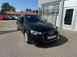 Svart Begagnad 2018 Audi A3 Sportback Proline Halvkombi | 169 900 kr (Marknadspris)