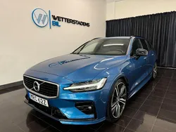 Blå Begagnad 2020 Volvo V60 R-Design Kombi | 279 000 kr (Marknadspris)