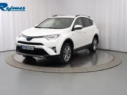 Vit Begagnad 2017 Toyota RAV4 Hybrid SUV | 249 800 kr (Marknadspris)